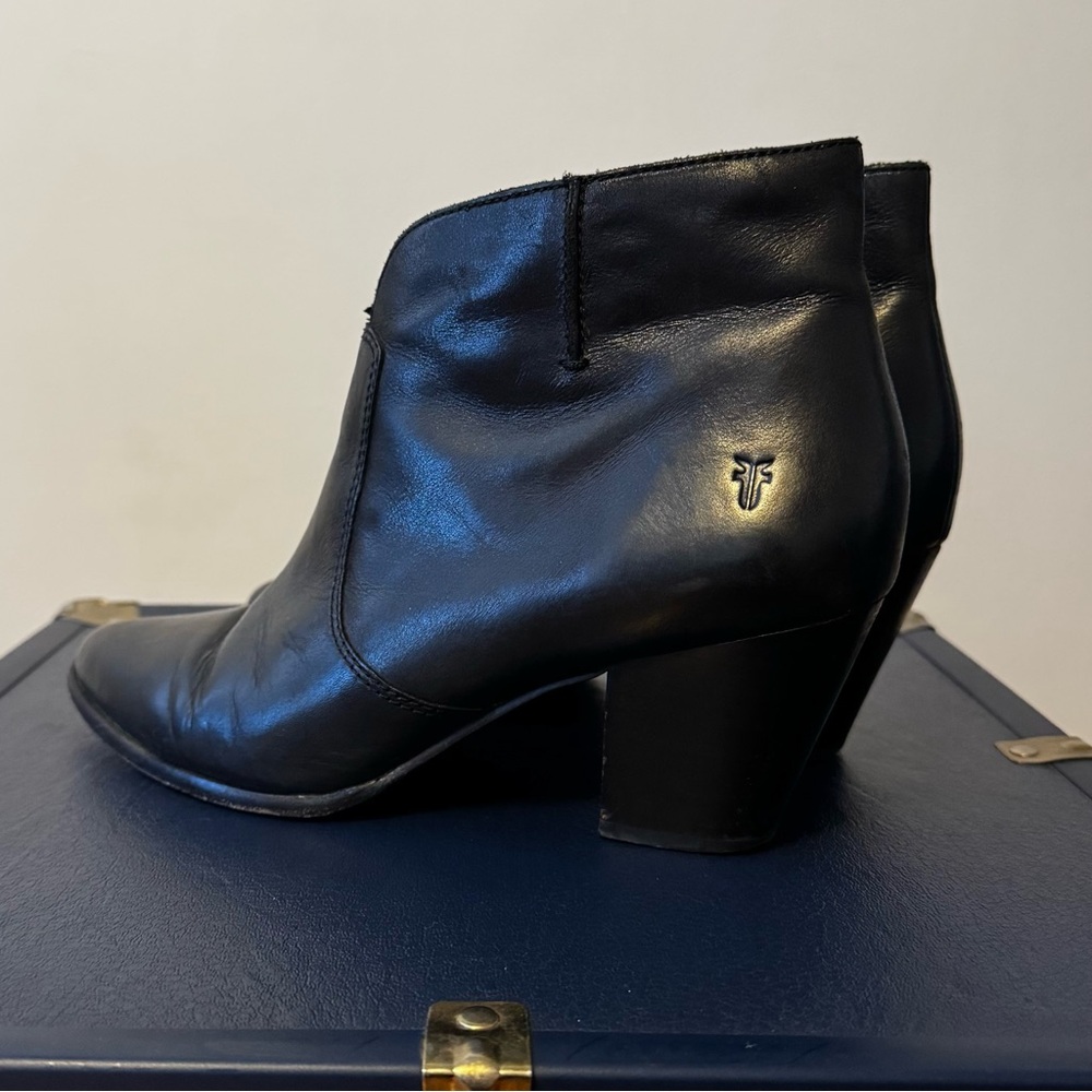 Frye Judith Ankle Boots